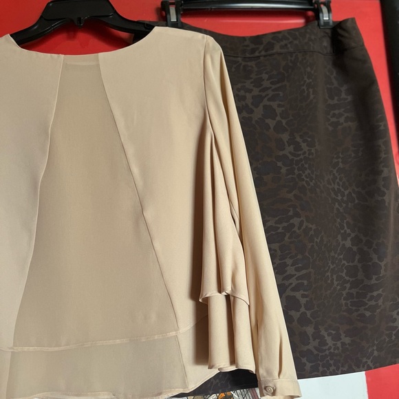 Zara cream tan long sleeve double layer bell hem blouse - Picture 8 of 8